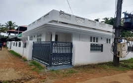 4 cent plot & 1100 SQF 2 BHK House For Sale near Nadathara,Mannuthy,Thrissur 