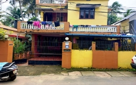 5 cent 1400 SQF Old House  For Sale Near  Koorkenchery ,Thrissur